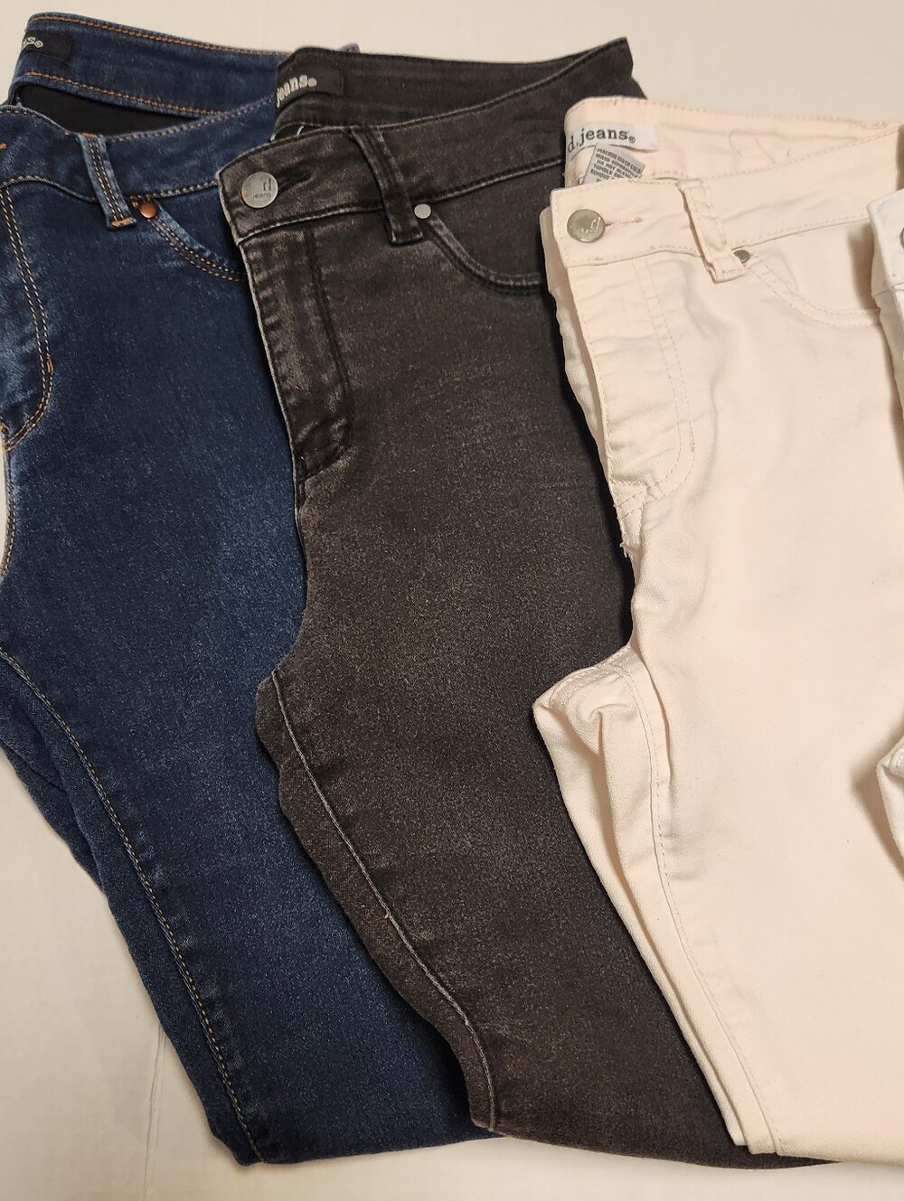 D.Jeans Womens Lot Of 4 Pair Size 6 Jeans Jeggings Skinny Highwaisted - Picture 3 of 6